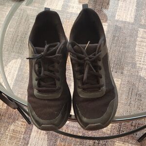 Women's Black Athletic Sneakers